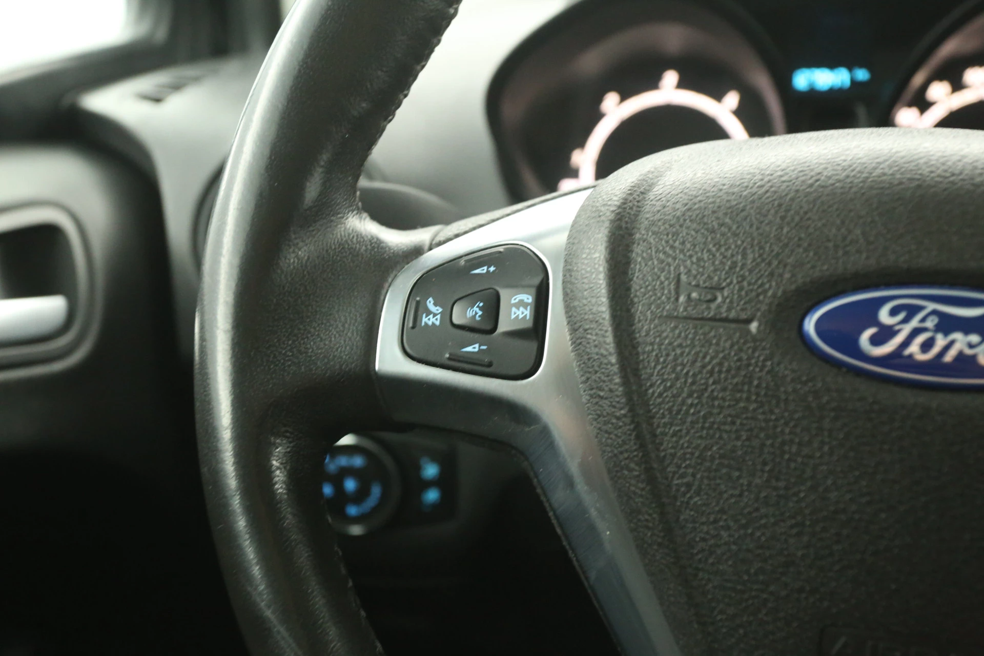 Hoofdafbeelding Ford Transit Courier