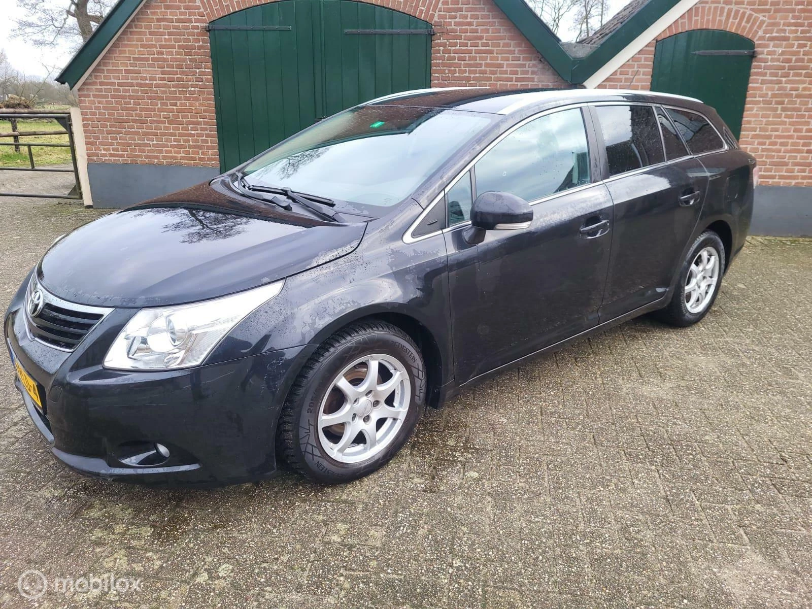 Hoofdafbeelding Toyota Avensis