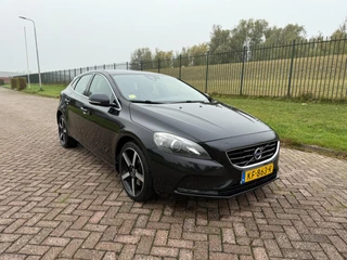 Volvo V40 2.0 D3 Summum