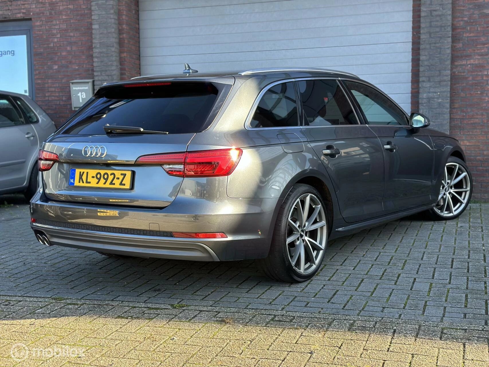 Hoofdafbeelding Audi A4