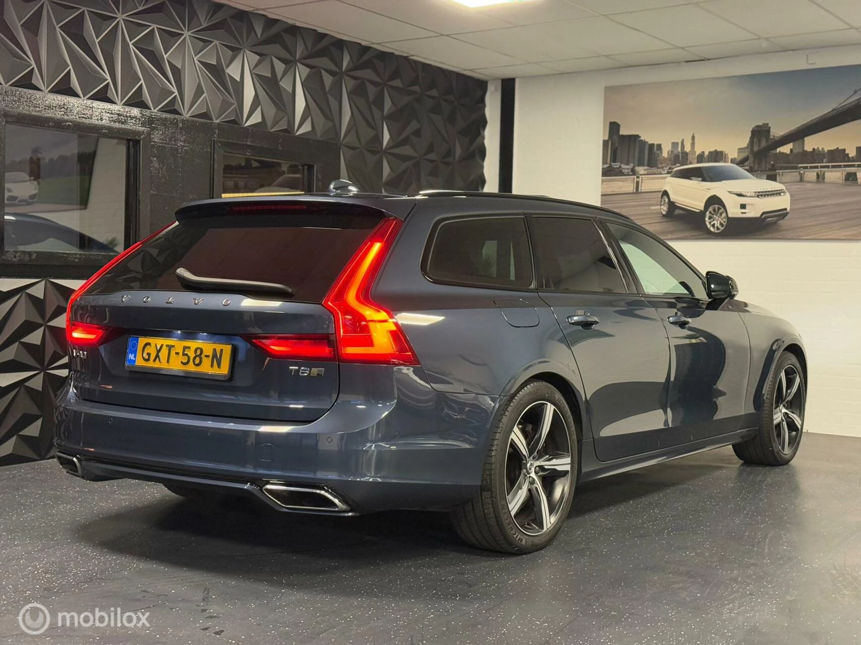 Hoofdafbeelding Volvo V90