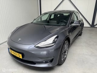 Tesla Model 3 Long Range AWD 75 kWh Autopilot