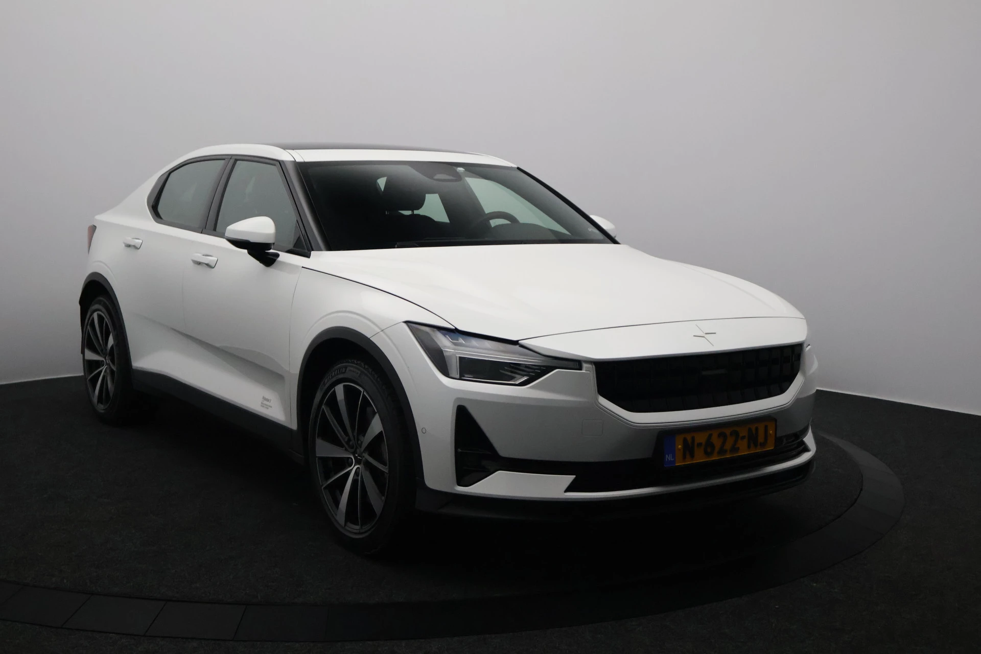 Hoofdafbeelding Polestar 2