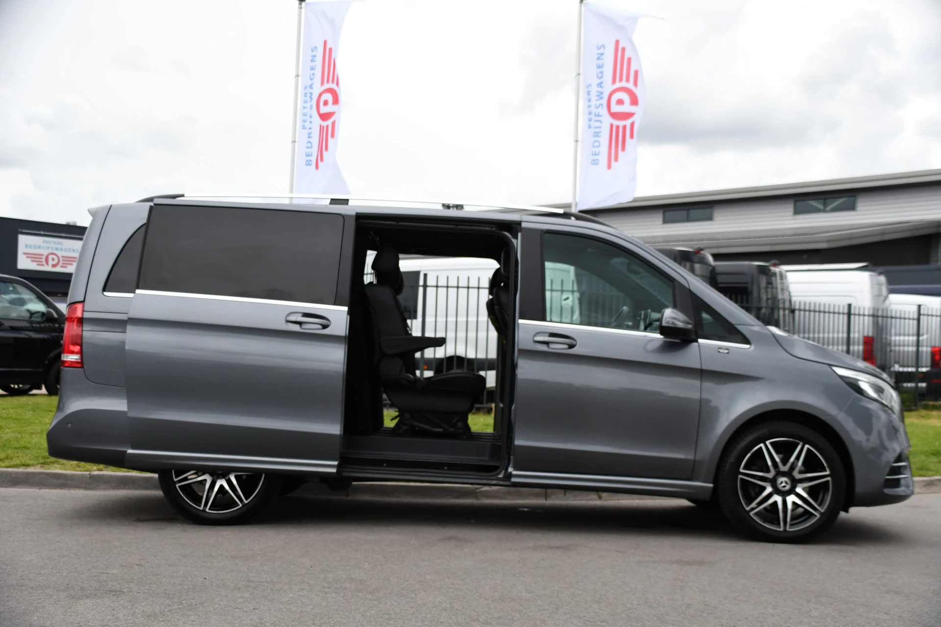 Hoofdafbeelding Mercedes-Benz V-Klasse