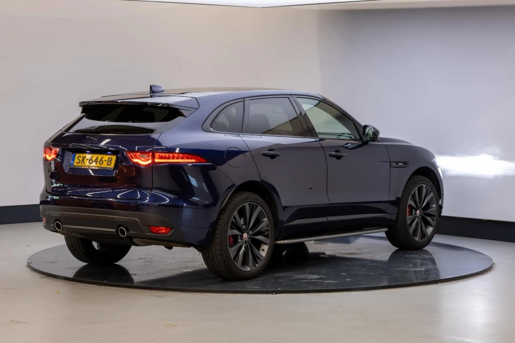 Hoofdafbeelding Jaguar F-PACE