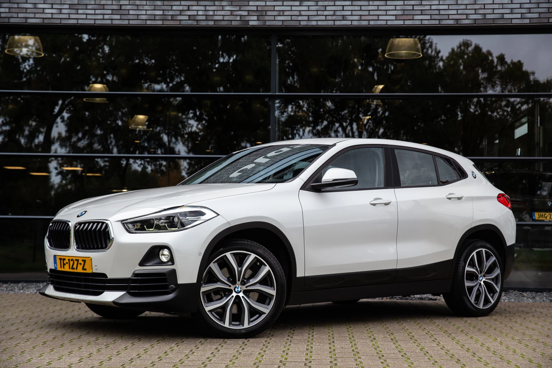 Hoofdafbeelding BMW X2