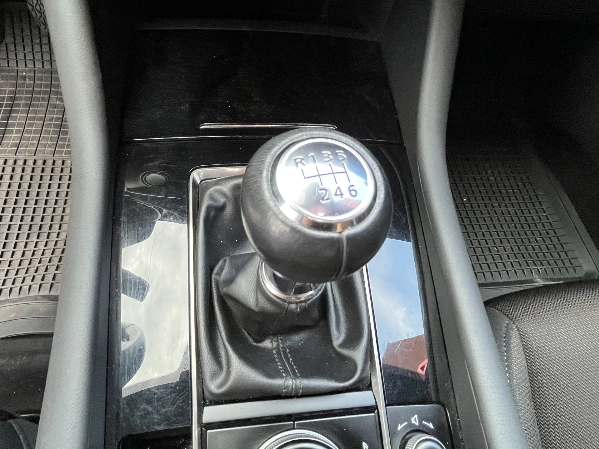 Hoofdafbeelding Mazda 3