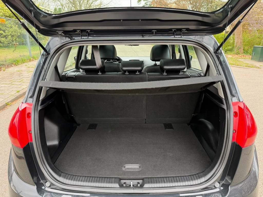 Hoofdafbeelding Kia Venga