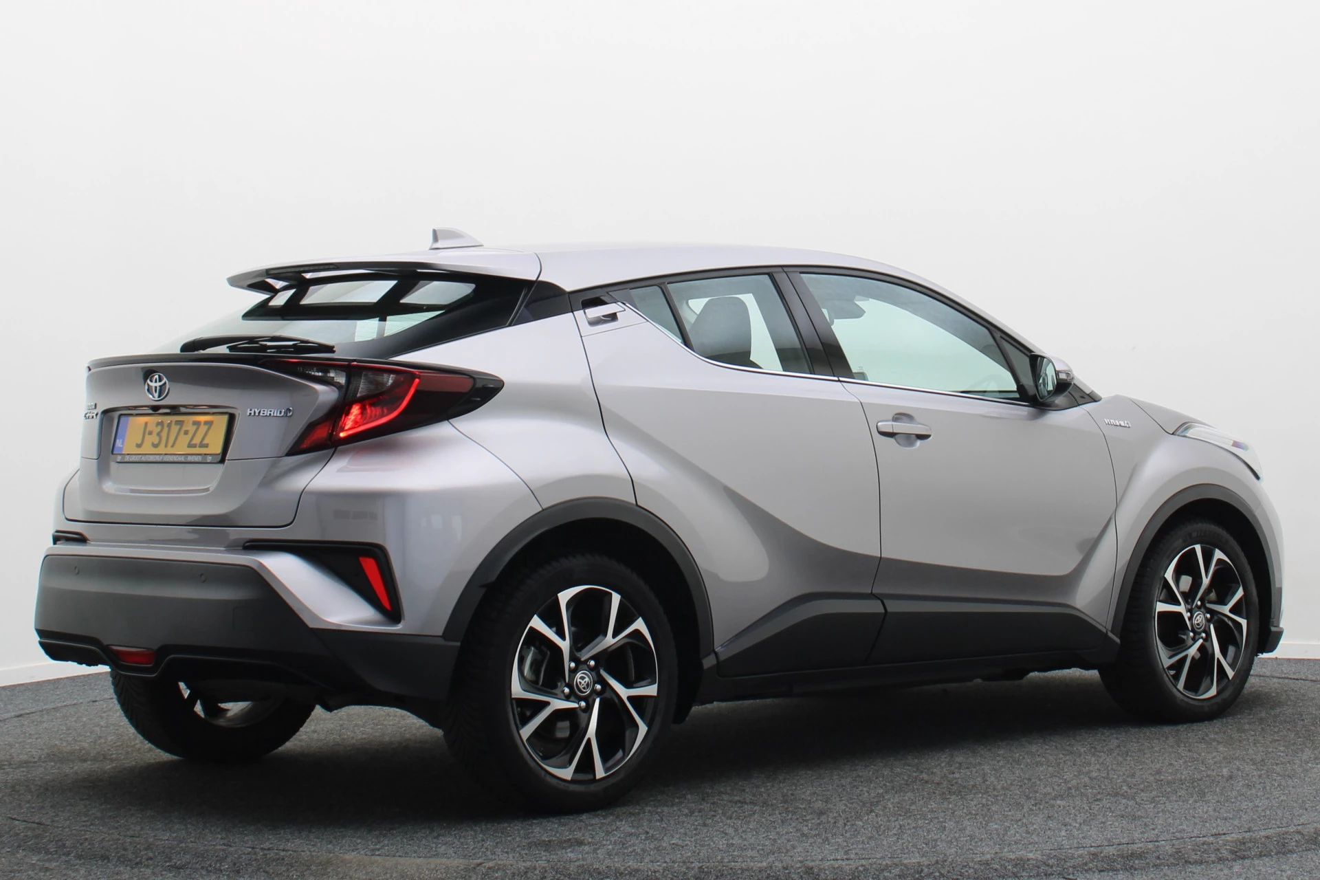 Hoofdafbeelding Toyota C-HR