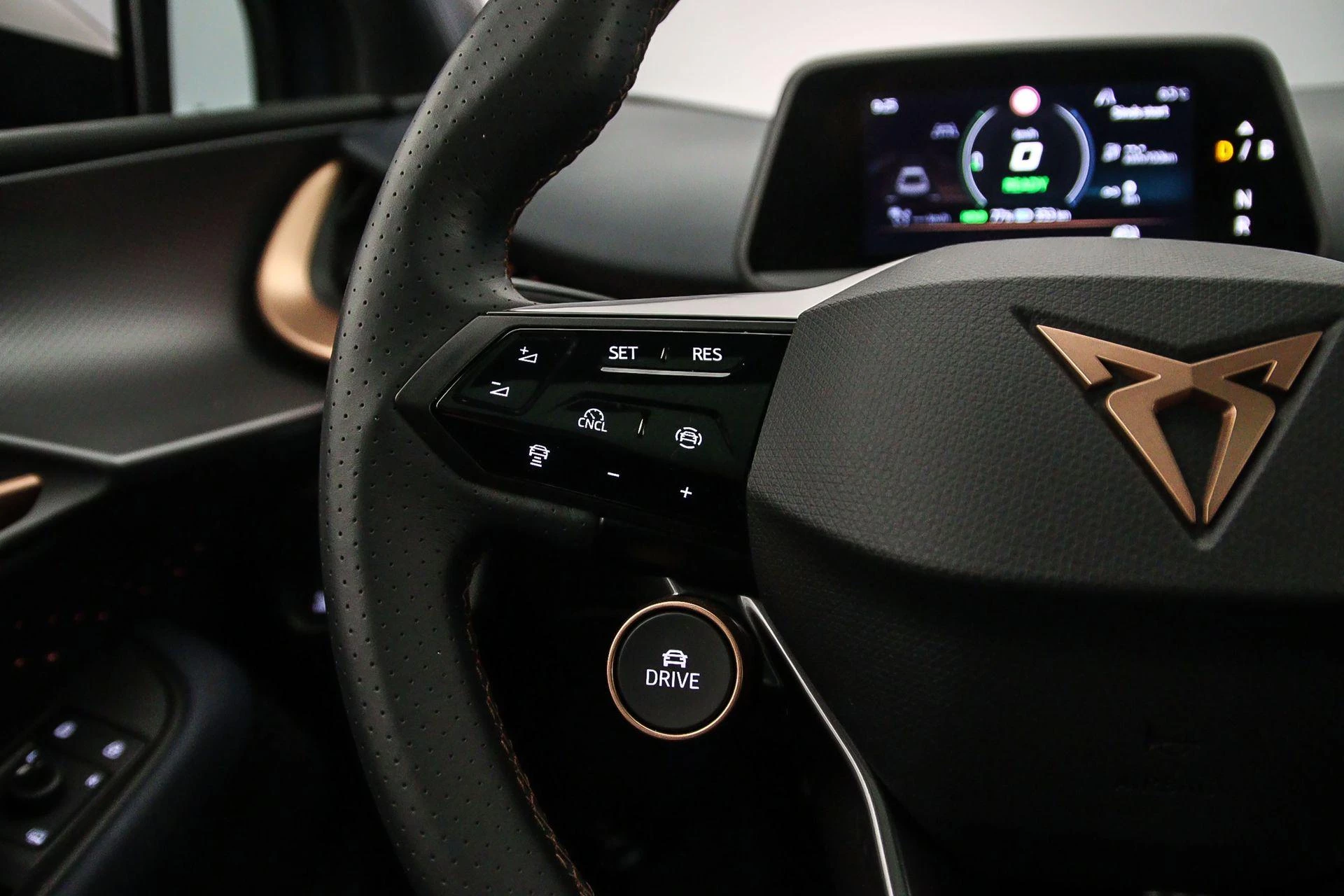 Hoofdafbeelding CUPRA Tavascan