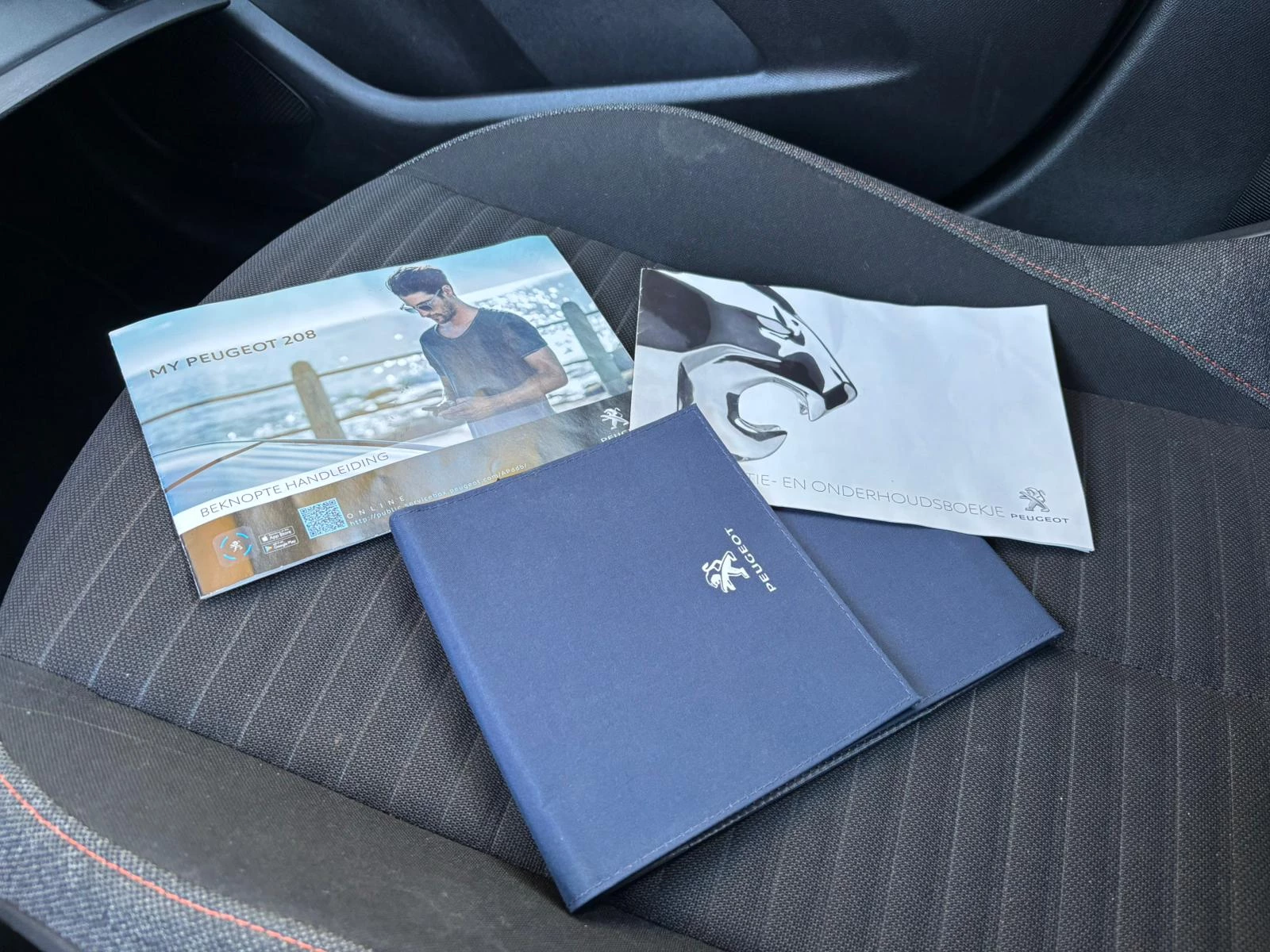 Hoofdafbeelding Peugeot 208