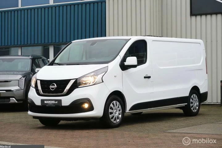 Hoofdafbeelding Nissan NV300