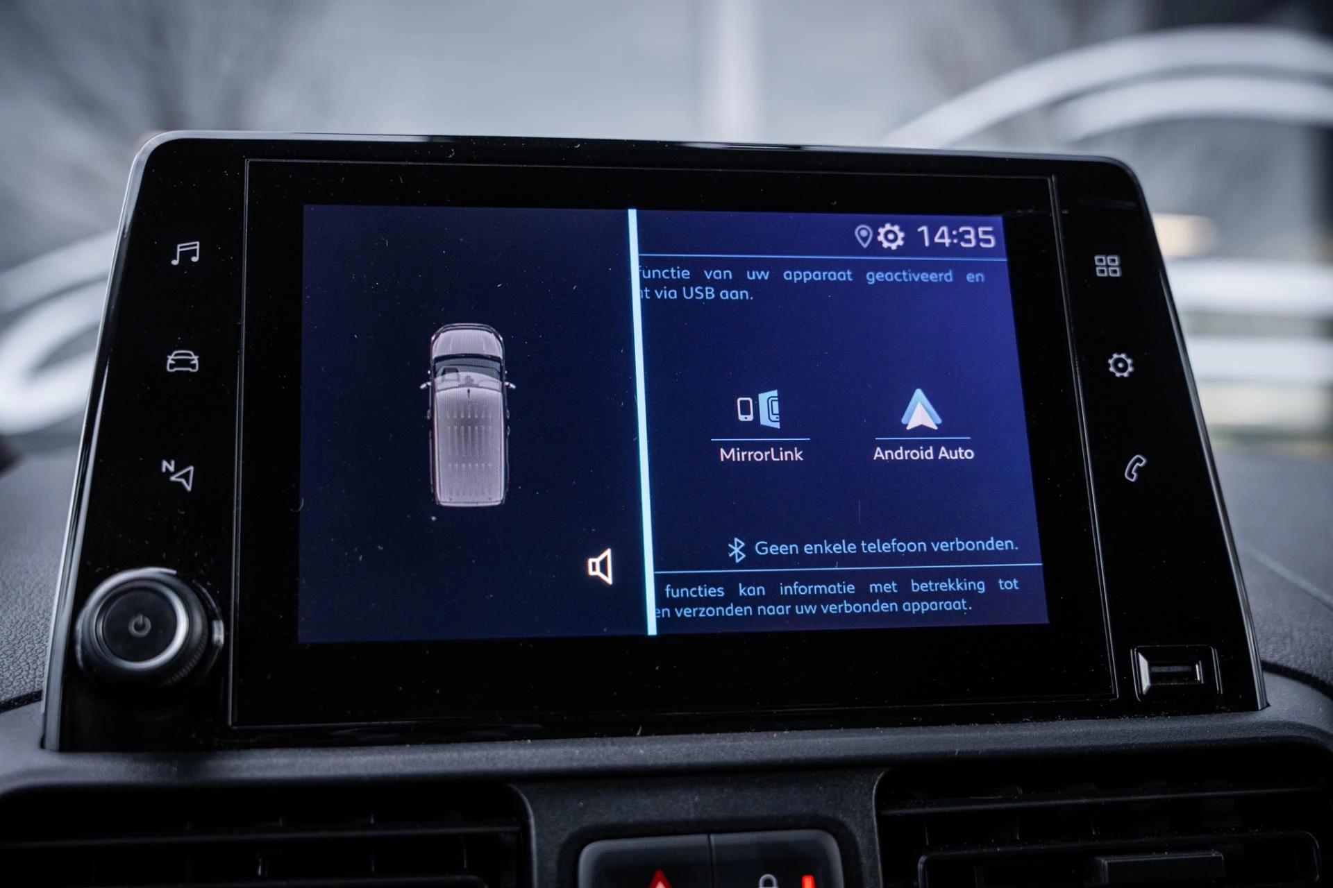 Hoofdafbeelding Peugeot Partner