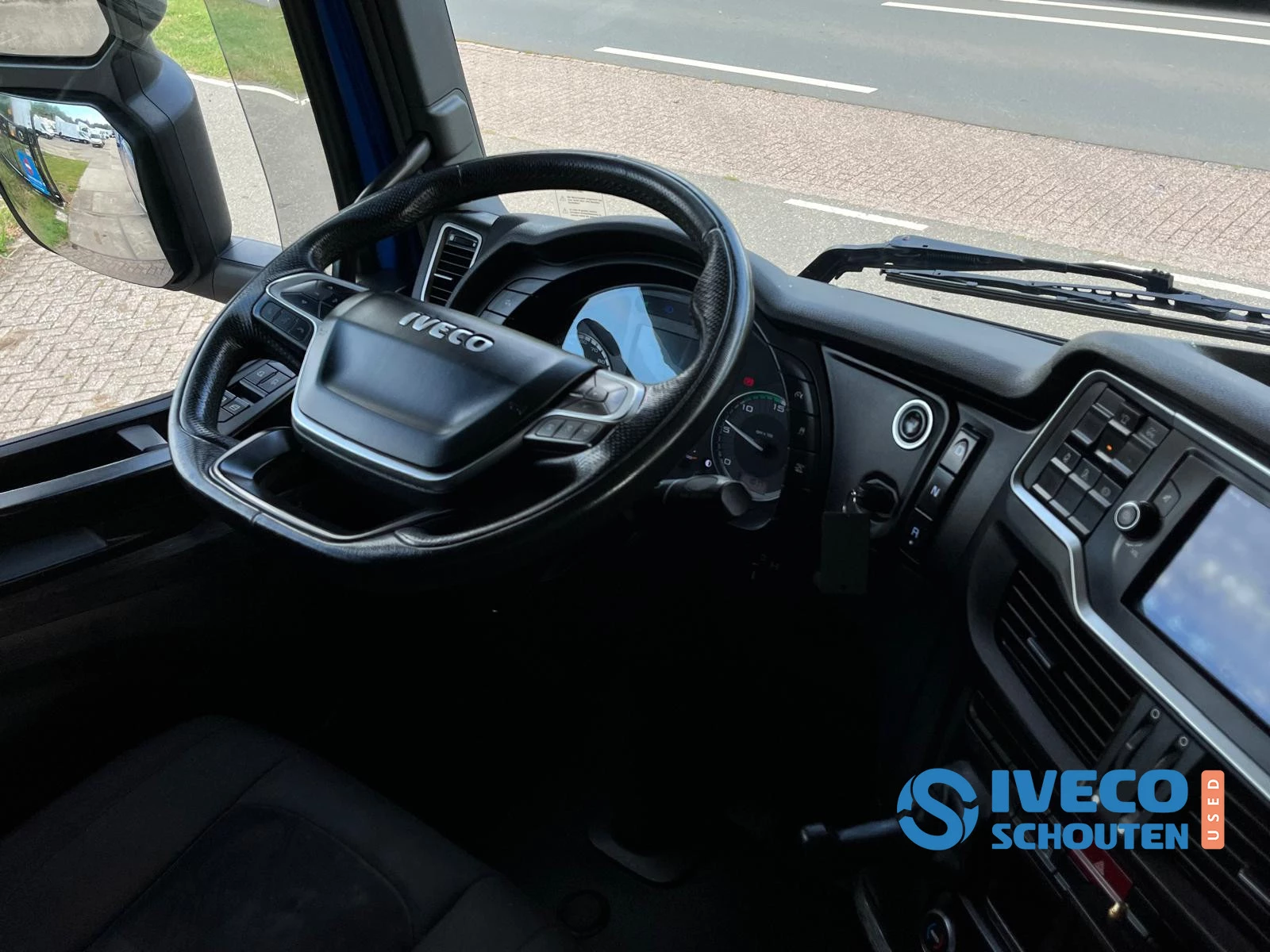 Hoofdafbeelding Iveco S-WAY