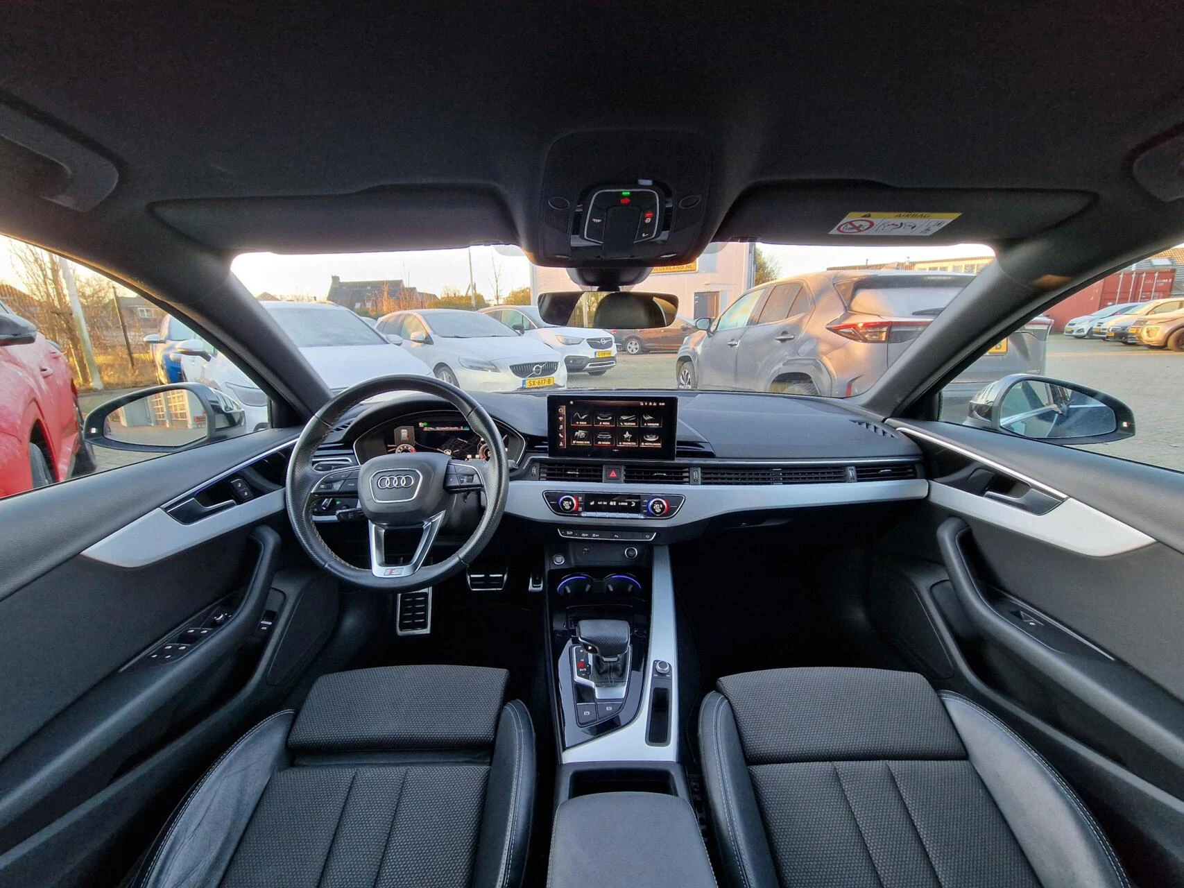 Hoofdafbeelding Audi A4