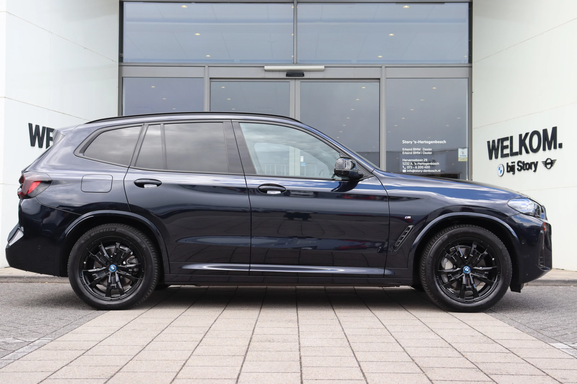 Hoofdafbeelding BMW iX3