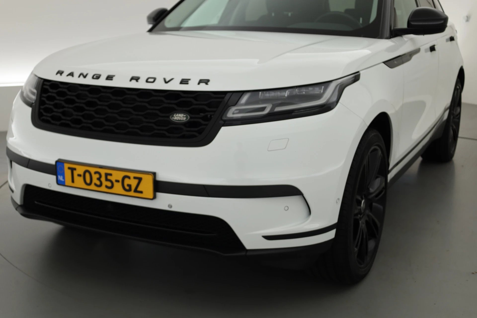 Hoofdafbeelding Land Rover Range Rover Velar