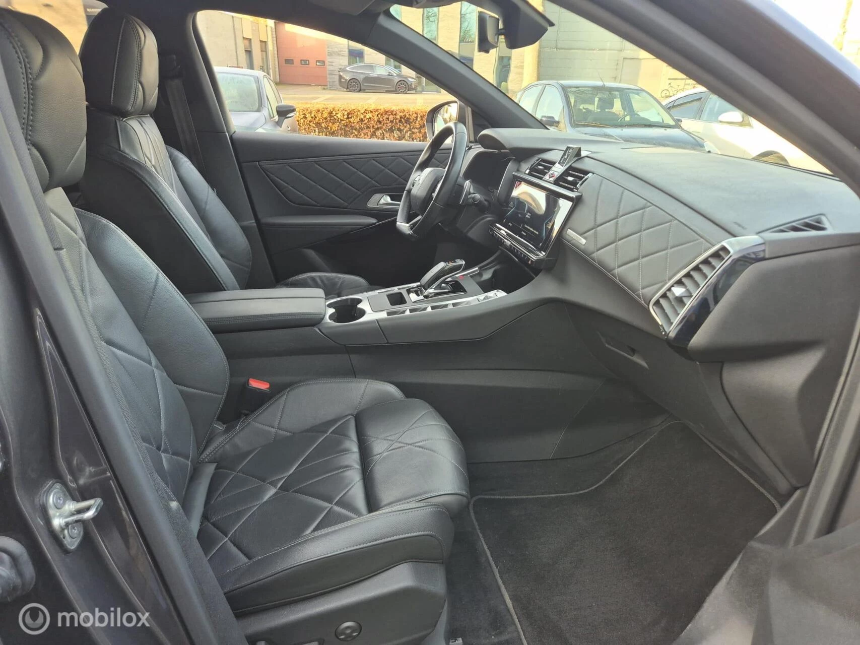 Hoofdafbeelding DS DS 7