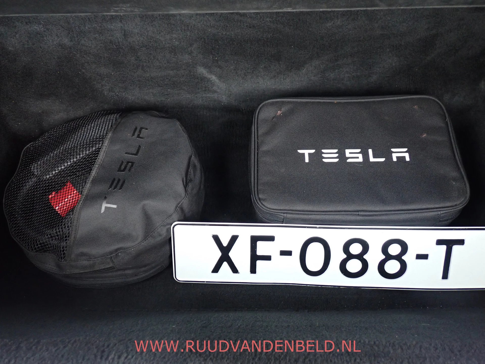 Hoofdafbeelding Tesla Model X