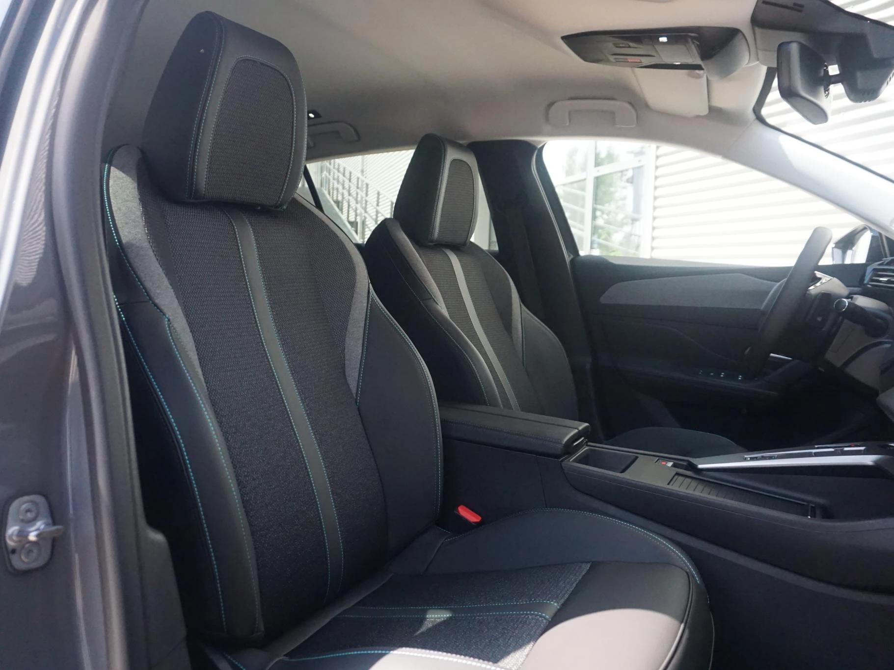 Hoofdafbeelding Peugeot 408
