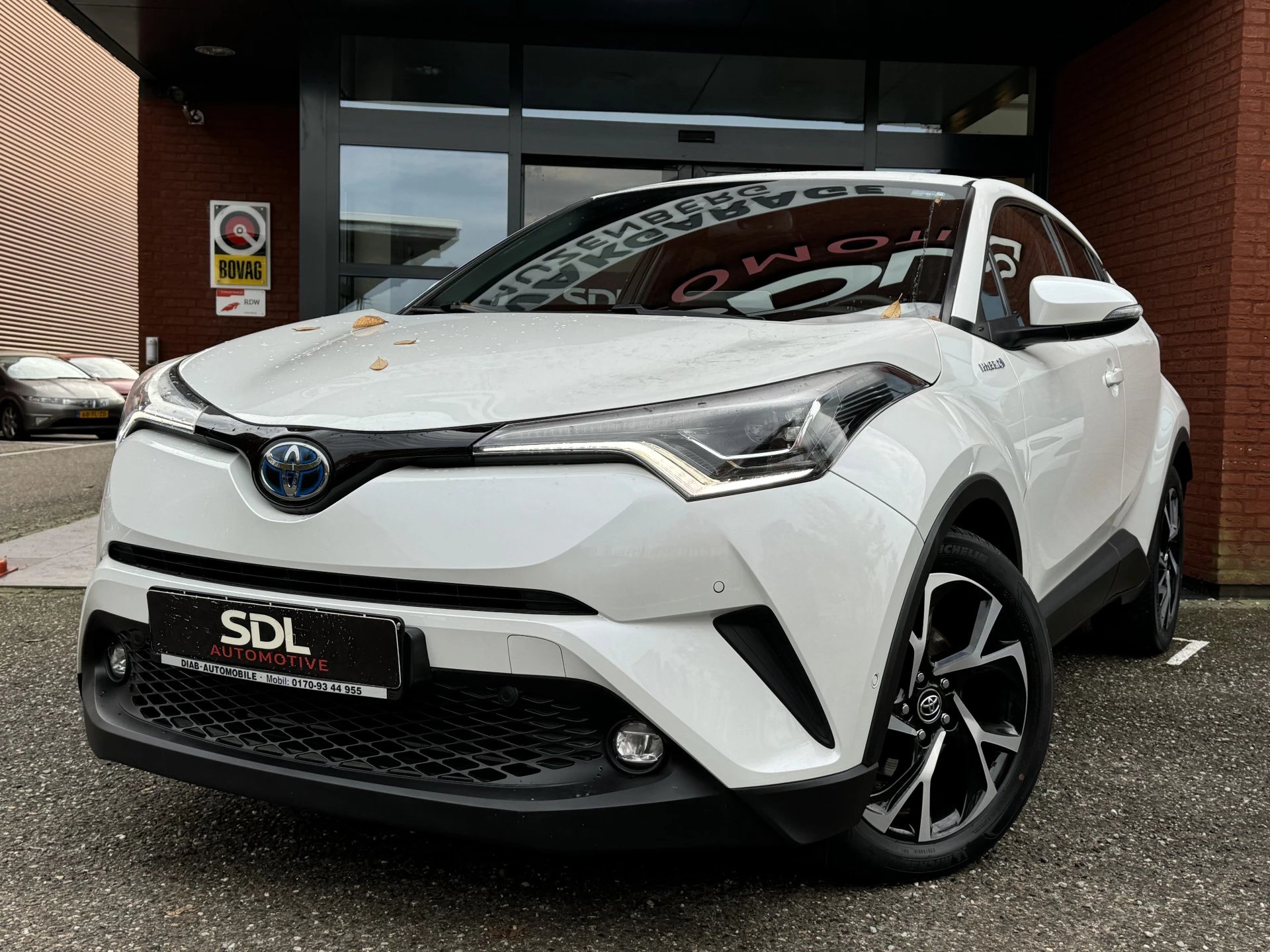 Hoofdafbeelding Toyota C-HR