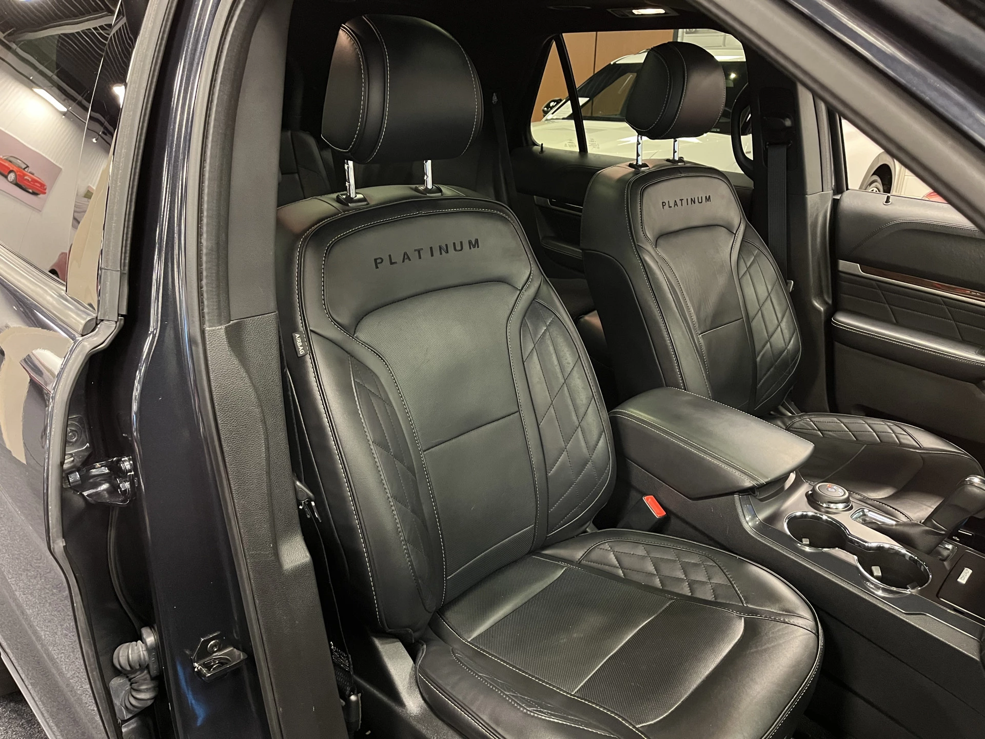 Hoofdafbeelding Ford Explorer