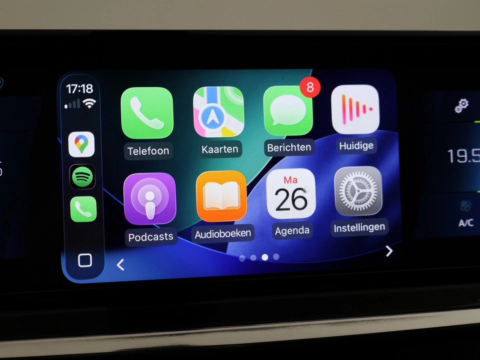 Hoofdafbeelding Peugeot e-2008