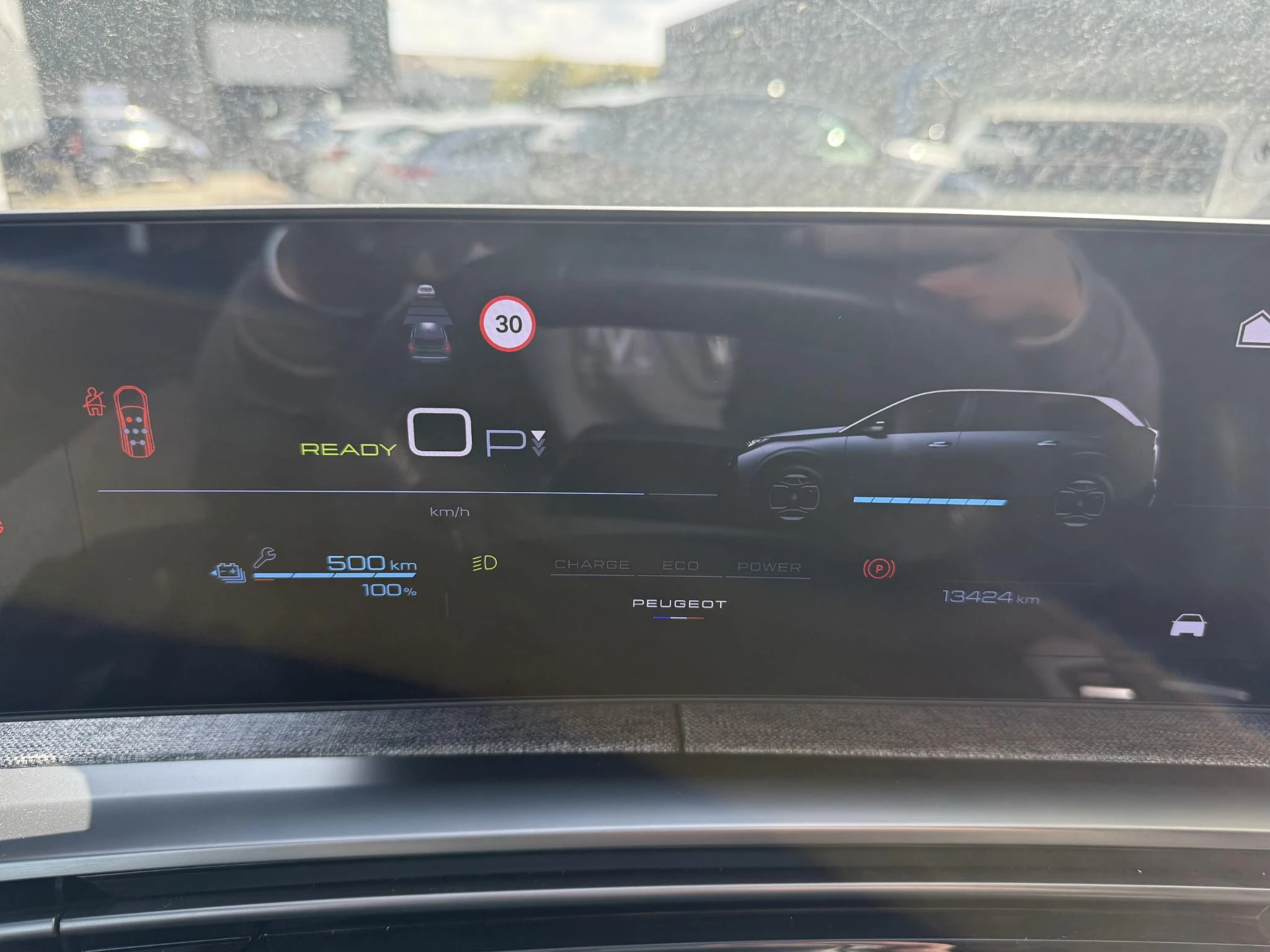 Hoofdafbeelding Peugeot e-5008