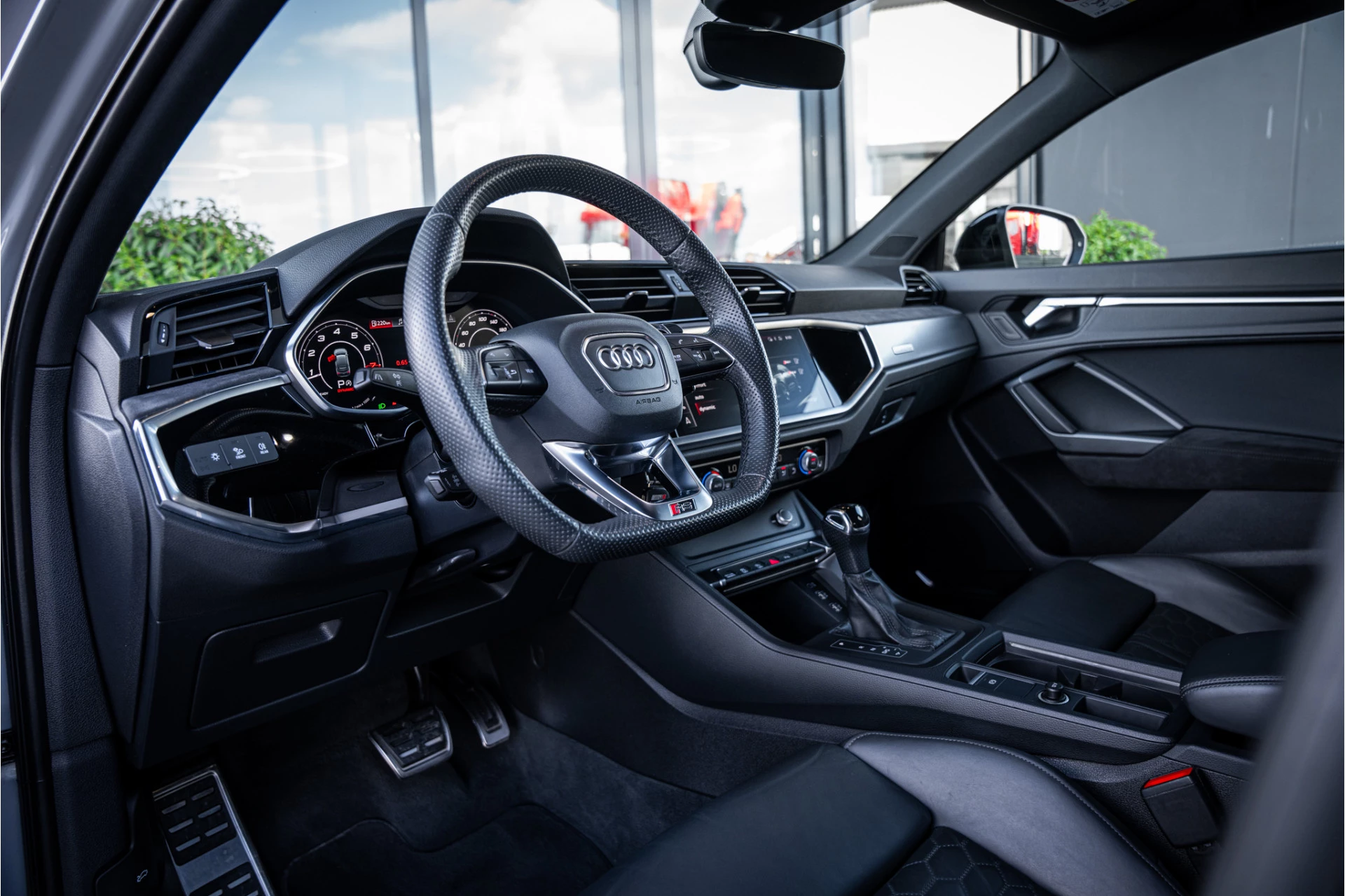 Hoofdafbeelding Audi RSQ3