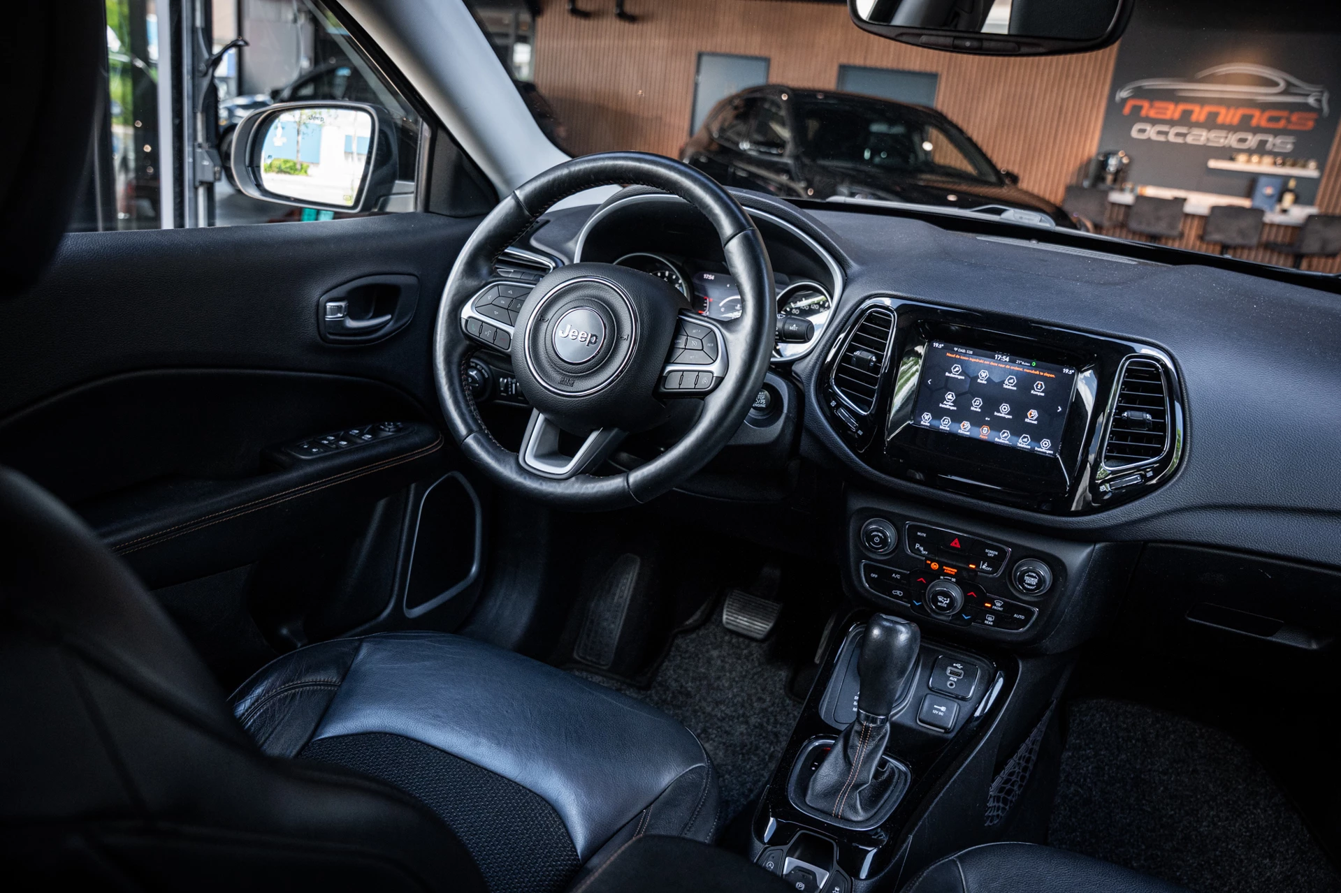 Hoofdafbeelding Jeep Compass
