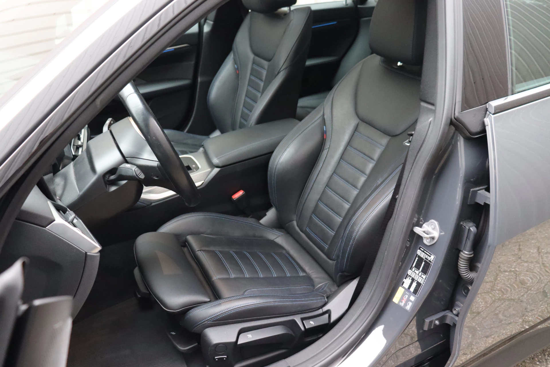 Hoofdafbeelding BMW i4