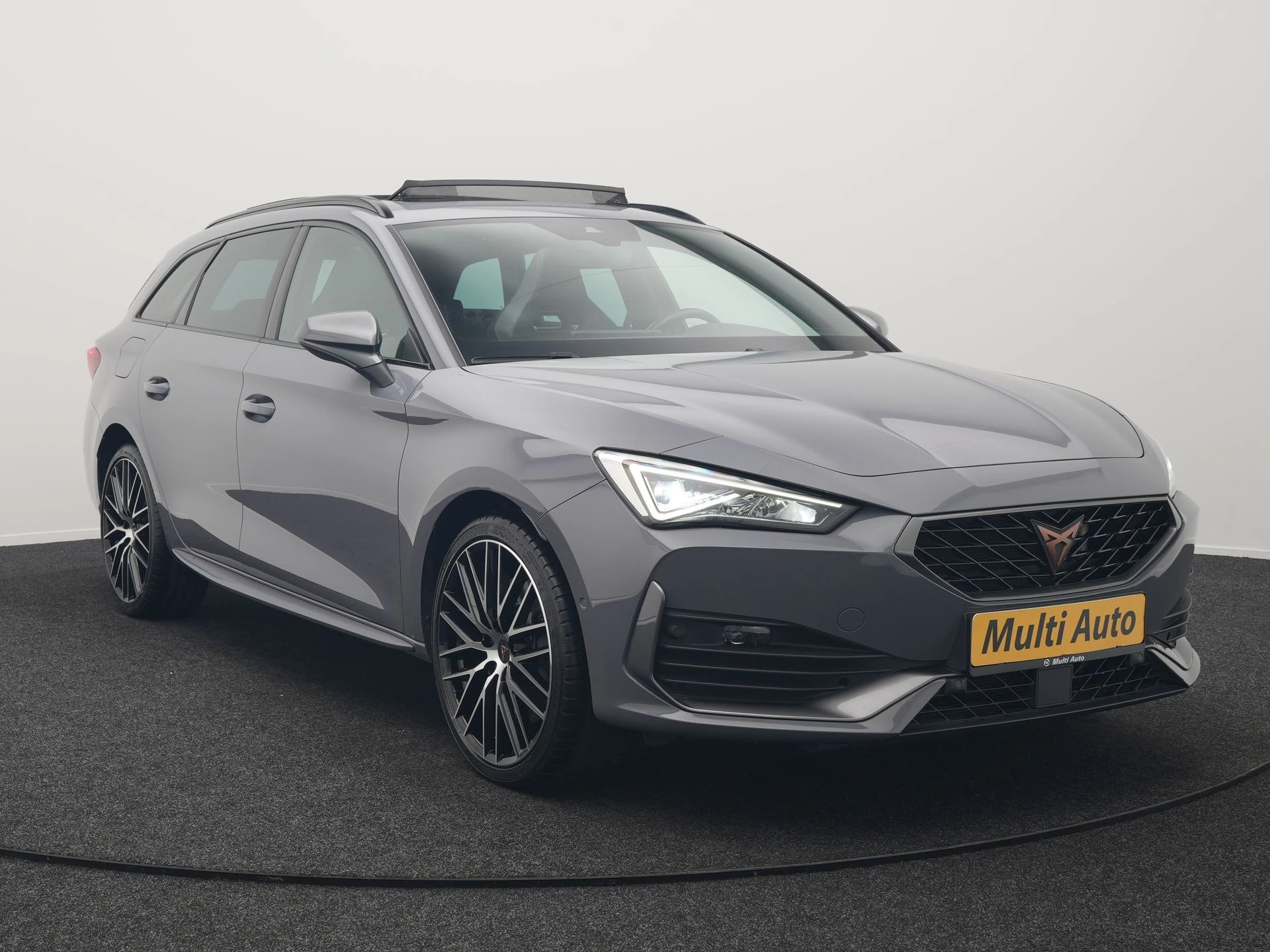 Hoofdafbeelding CUPRA Leon Sportstourer