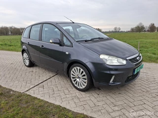 Hoofdafbeelding Ford C-MAX Ford C-Max 1.8-16V Ghia Flexifuel nette auto inruil mogelijk