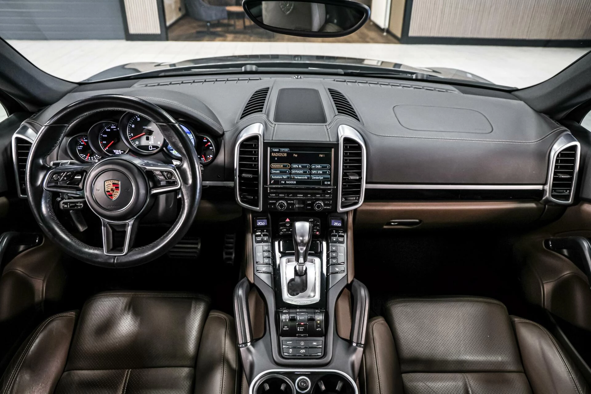 Hoofdafbeelding Porsche Cayenne