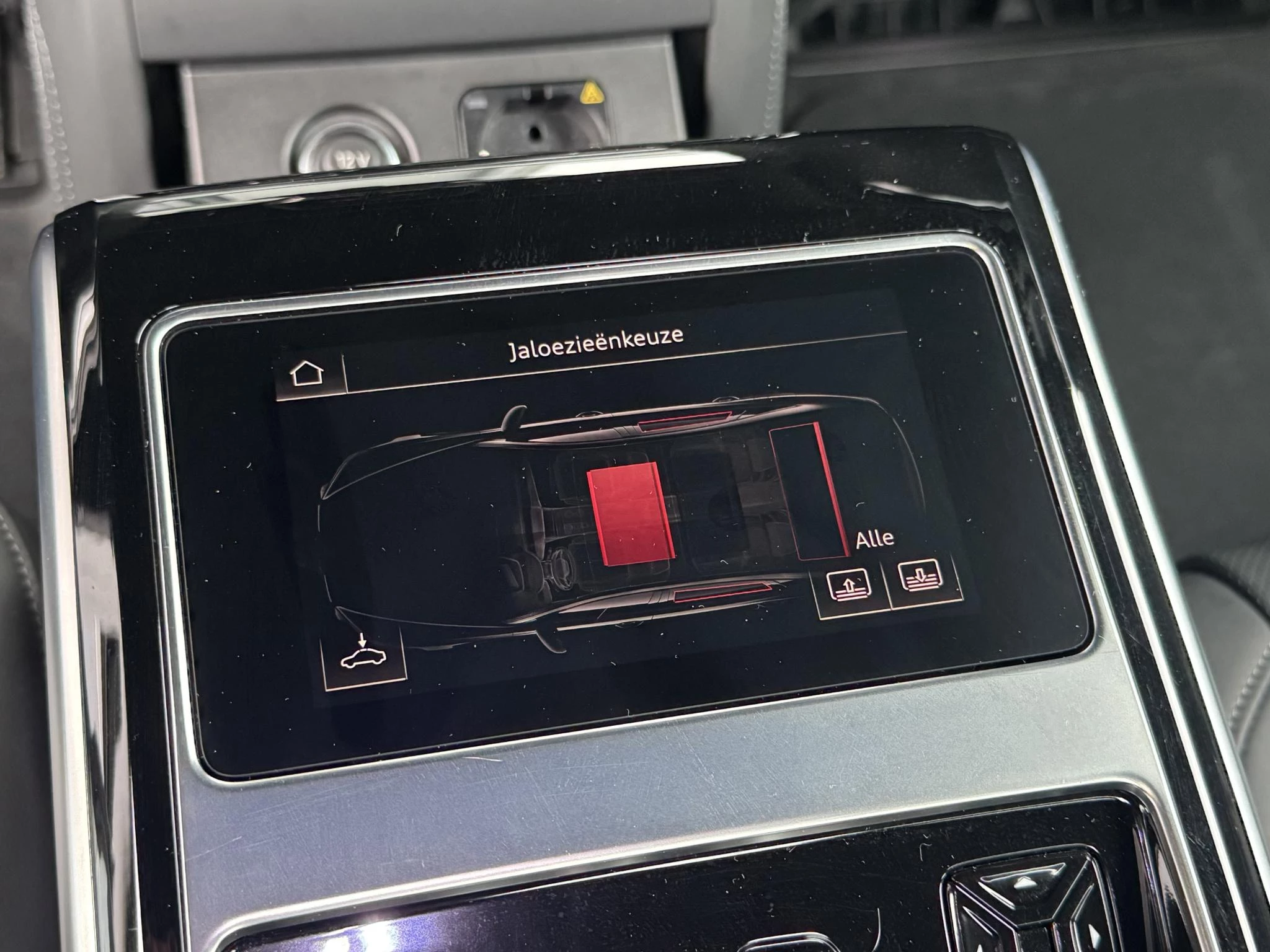 Hoofdafbeelding Audi A8