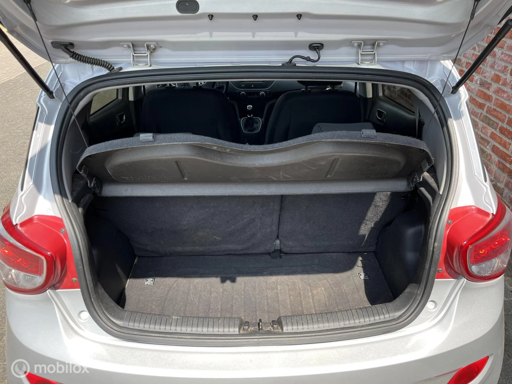 Hoofdafbeelding Hyundai i10