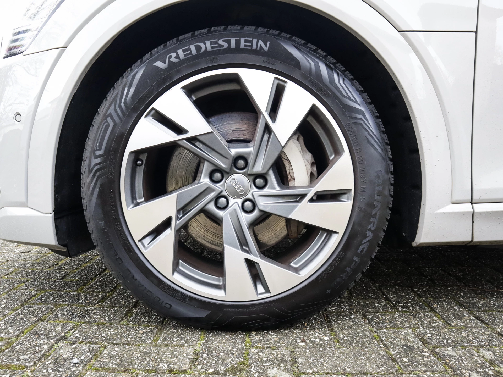 Hoofdafbeelding Audi e-tron