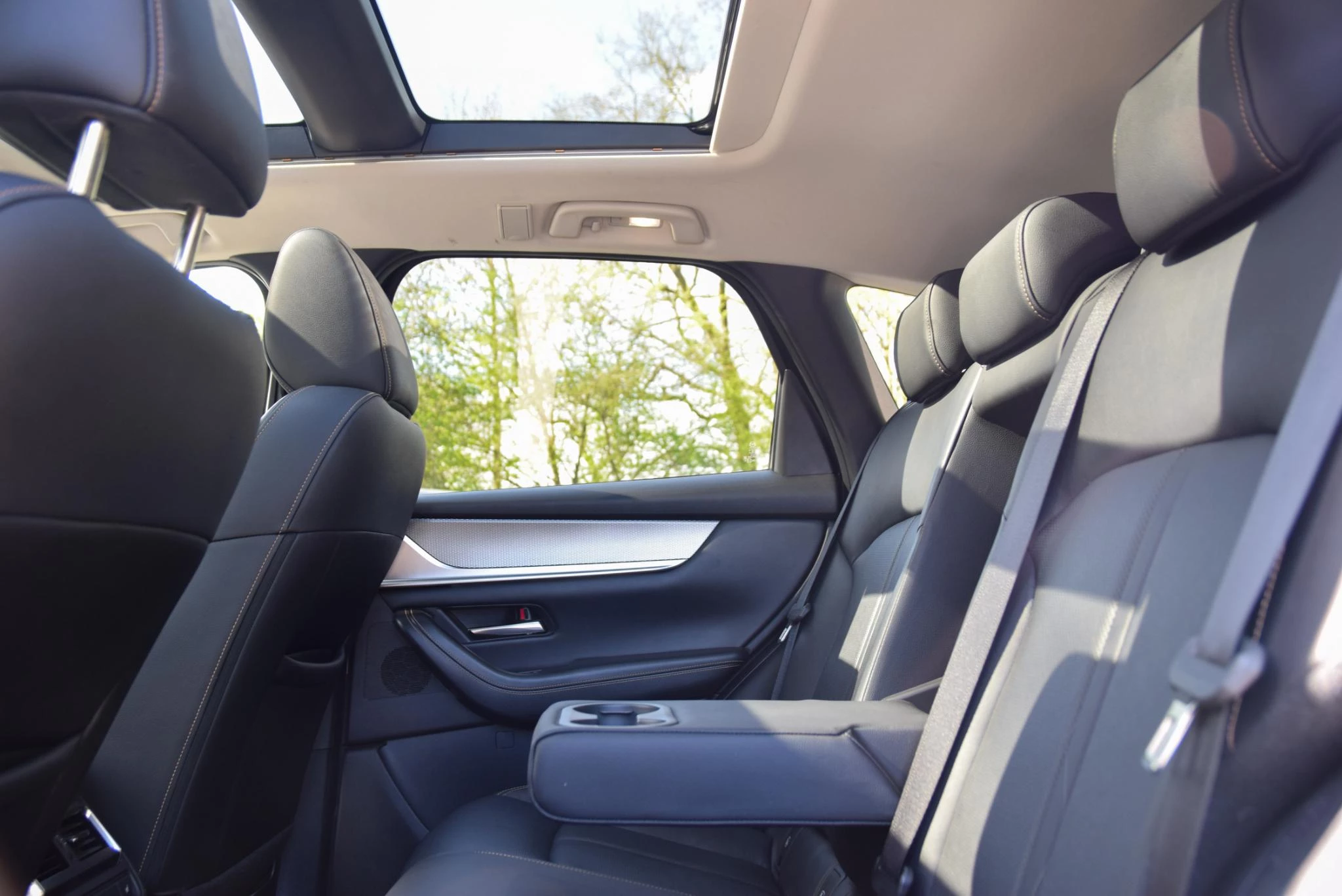 Hoofdafbeelding Mazda CX-60