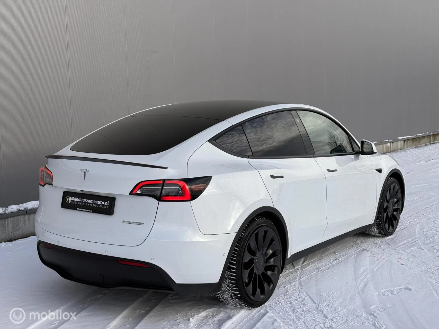 Hoofdafbeelding Tesla Model Y