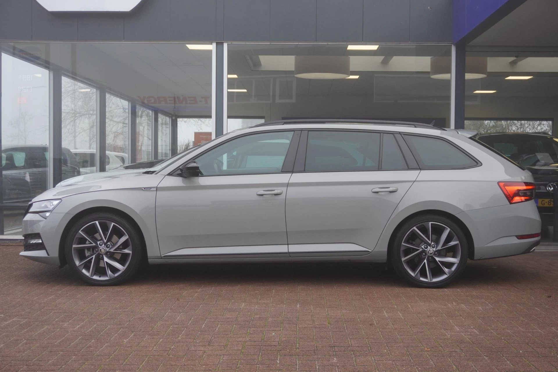 Hoofdafbeelding Škoda Superb