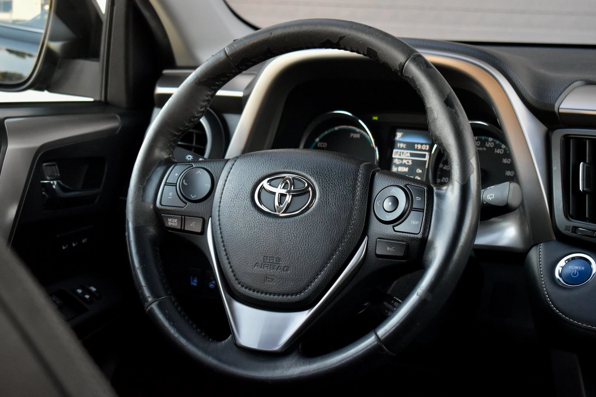 Hoofdafbeelding Toyota RAV4
