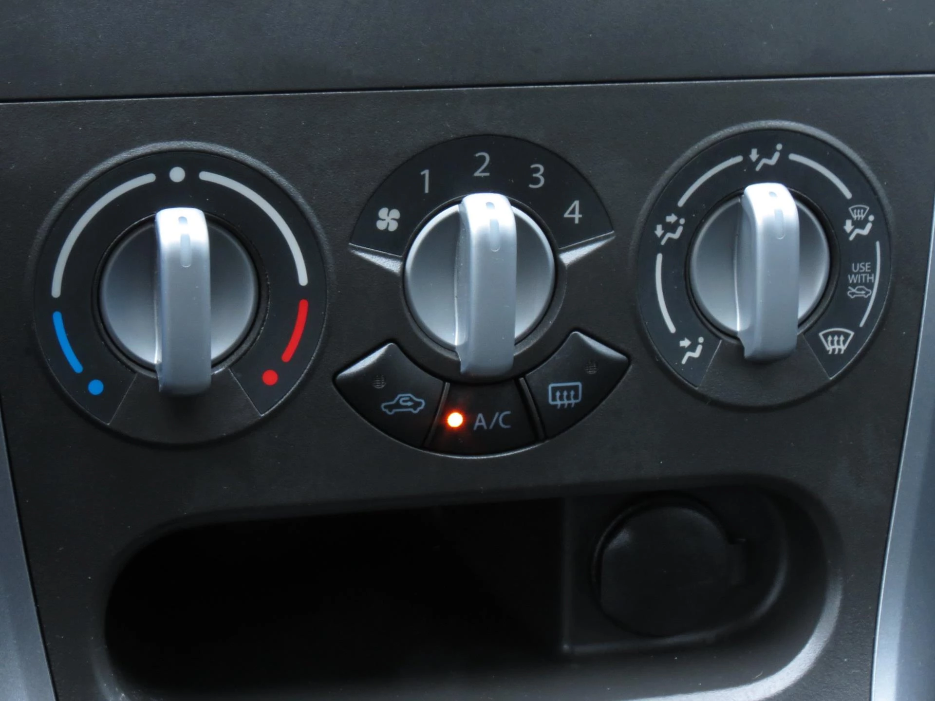 Hoofdafbeelding Opel Agila