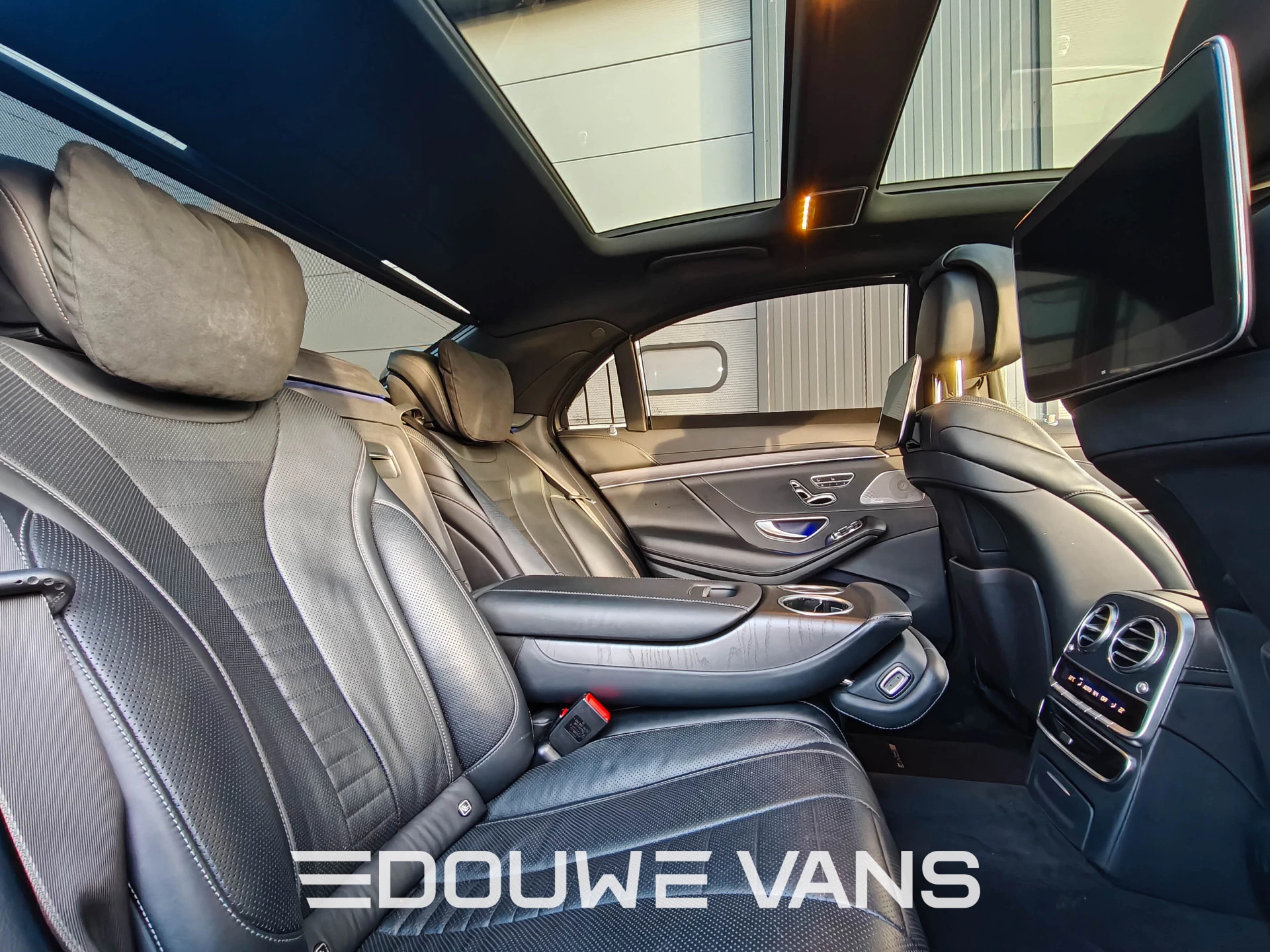 Hoofdafbeelding Mercedes-Benz S-Klasse