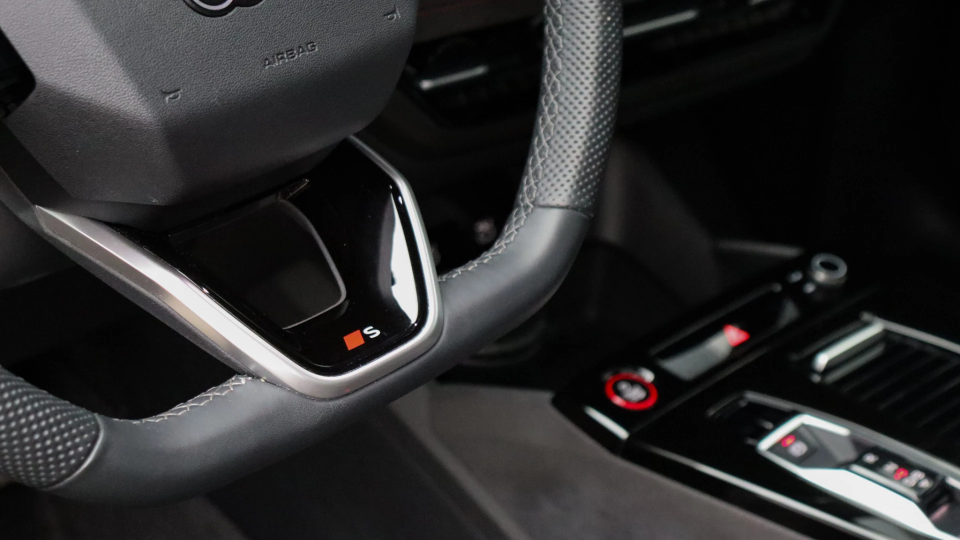 Hoofdafbeelding Audi SQ6 e-tron