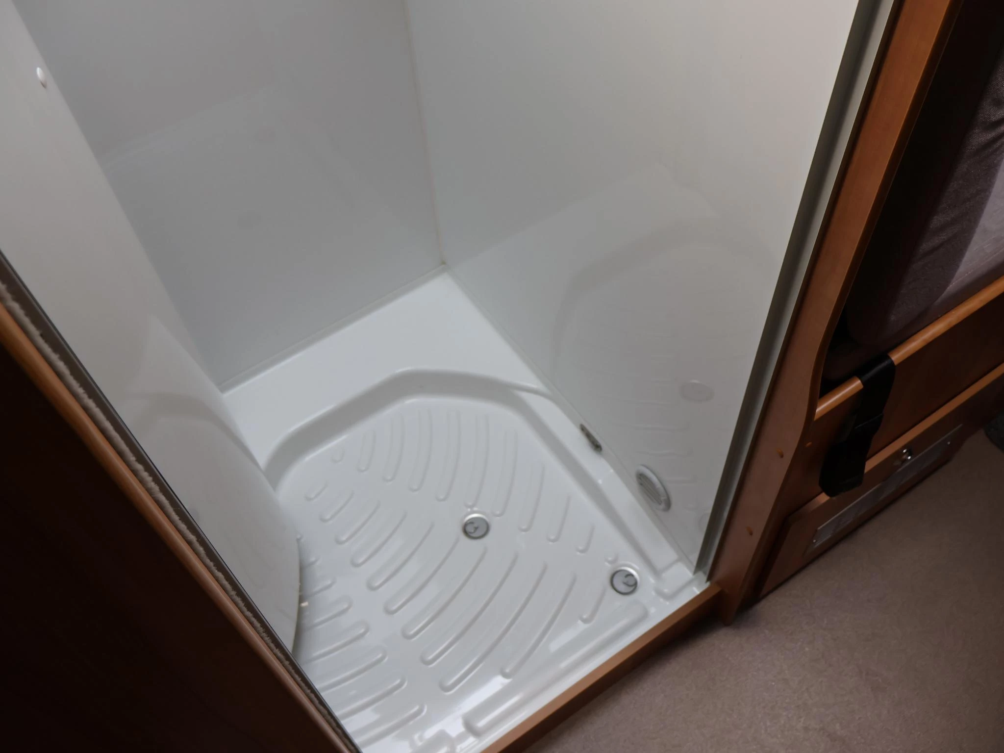 Hoofdafbeelding Pössl Summit 640