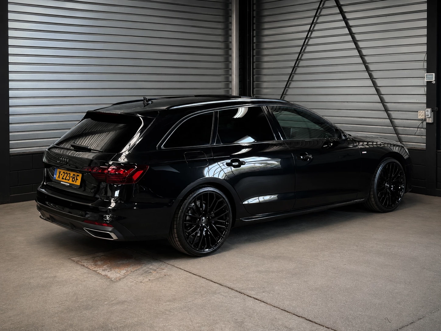 Hoofdafbeelding Audi A4