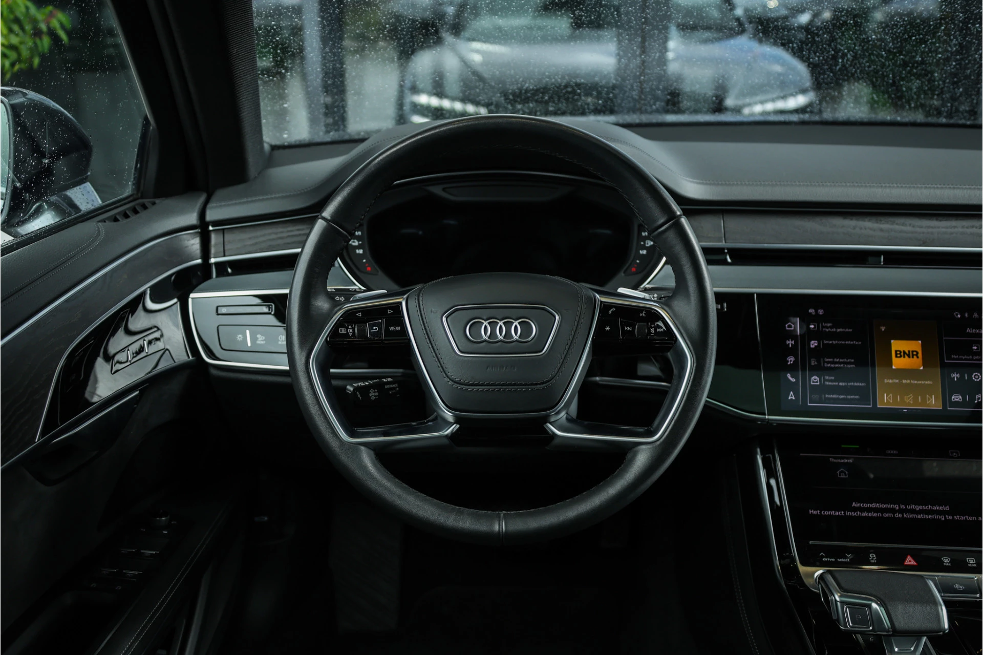 Hoofdafbeelding Audi A8