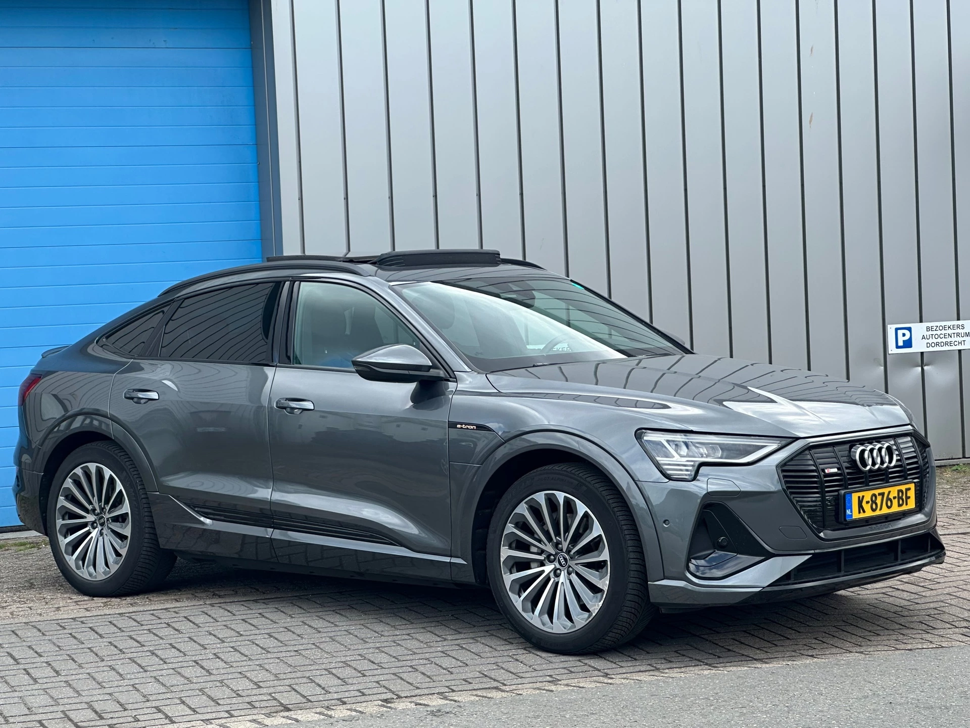 Hoofdafbeelding Audi e-tron