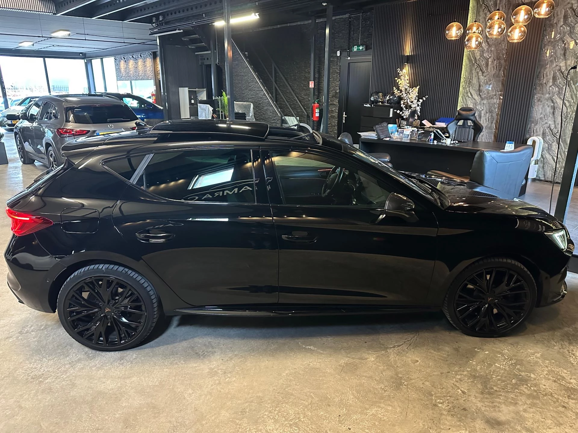 Hoofdafbeelding CUPRA Leon