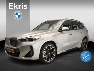Hoofdafbeelding BMW iX1 BMW iX1 eDrive20 | M-Sportpakket | LED | Navigatie | Stoelverwarming | Sportstoelen | Keyles go | DAB | Alu 18 inch